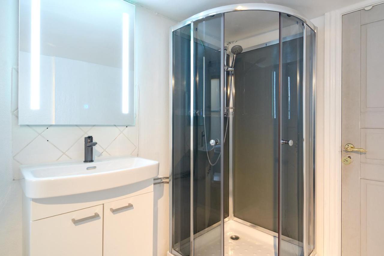 Perfect Apartment For Friends & Families In Central Копенхаген Екстериор снимка